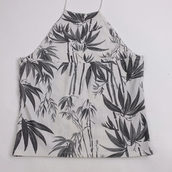 Me to We Halter Sleeveless crop top Small white Gray Tropical floral stretch - Picture 2 of 11